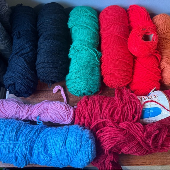 Colorful Yarn Bundle for Crafting - Picture 7 of 7